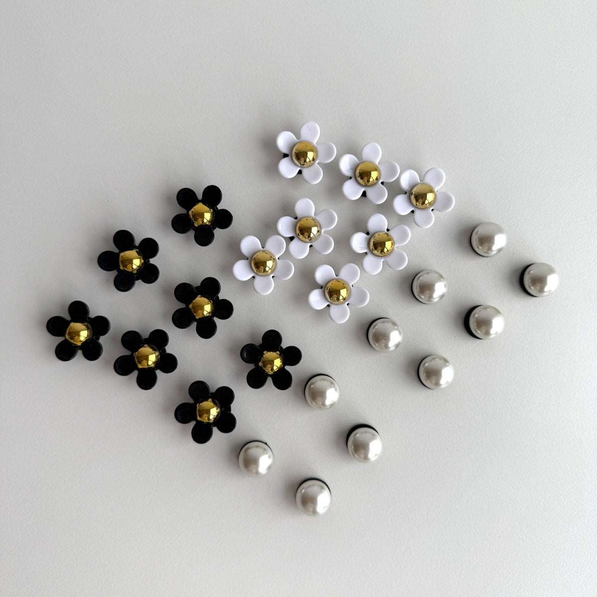 Full-Set Flower Charmy